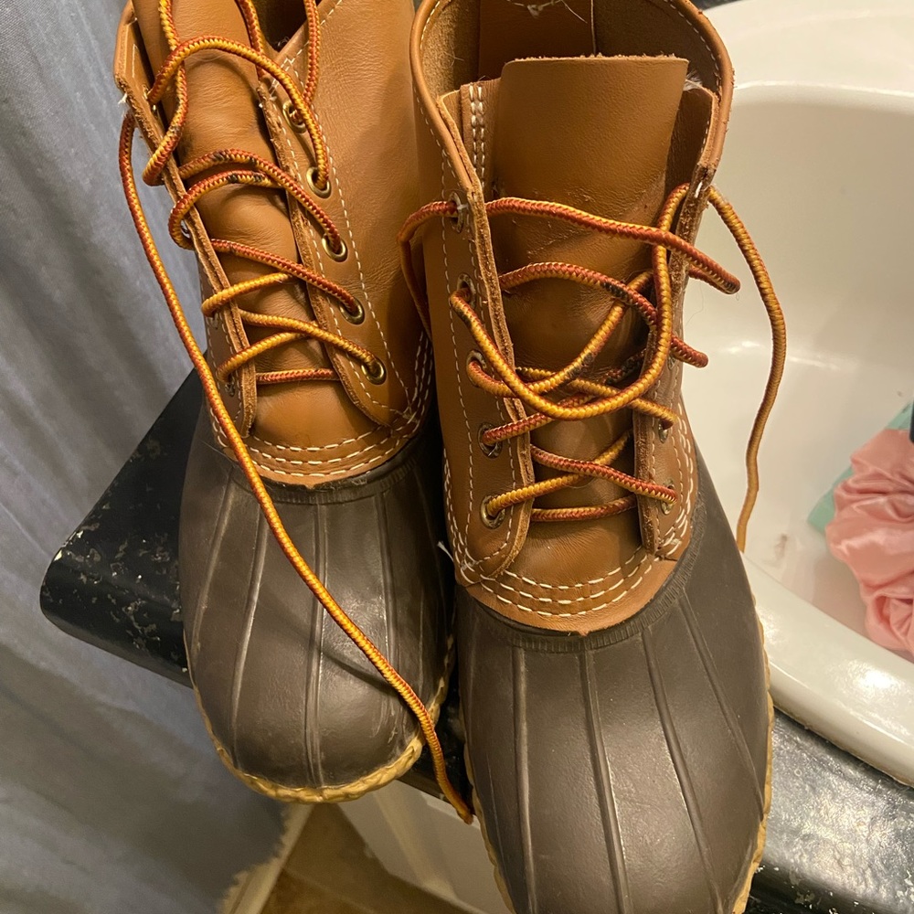 Authentic L.L Bean Women’s Duck Boots.